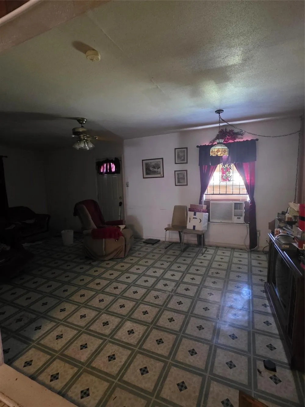 3819 Alberta Street Hockley, TX 77021