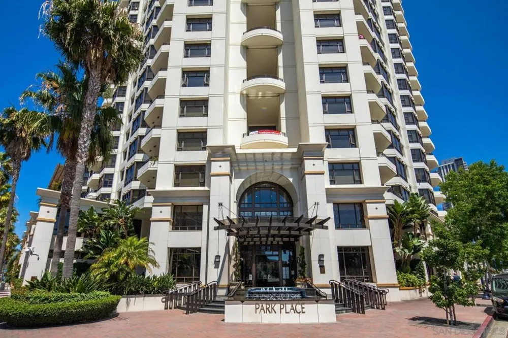 700 W Harbor Dr. #TH 744 San Diego, CA 92101