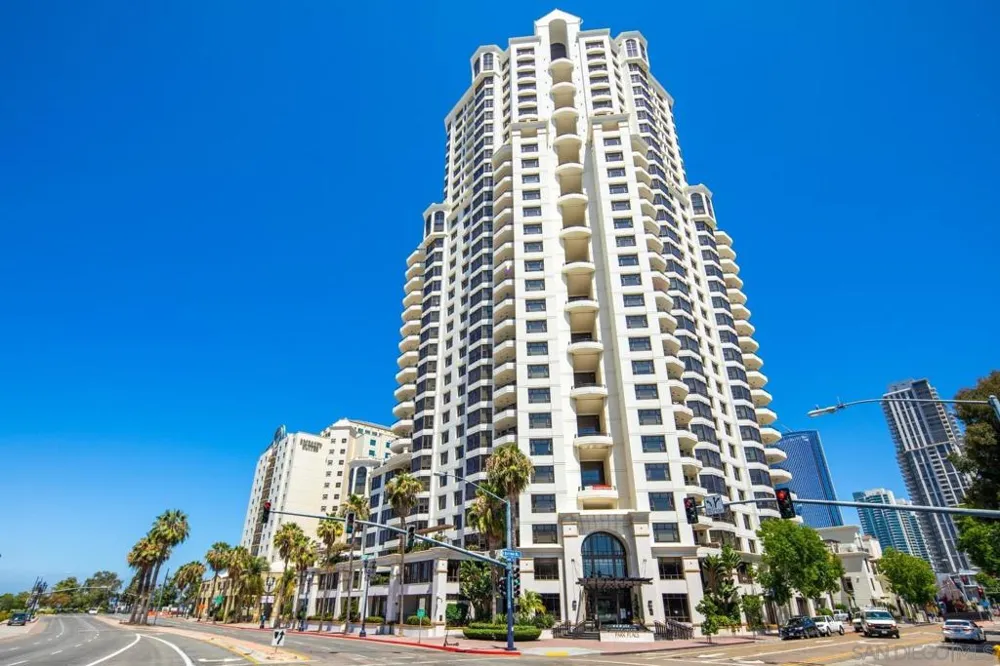 700 W Harbor Dr. #TH 744 San Diego, CA 92101