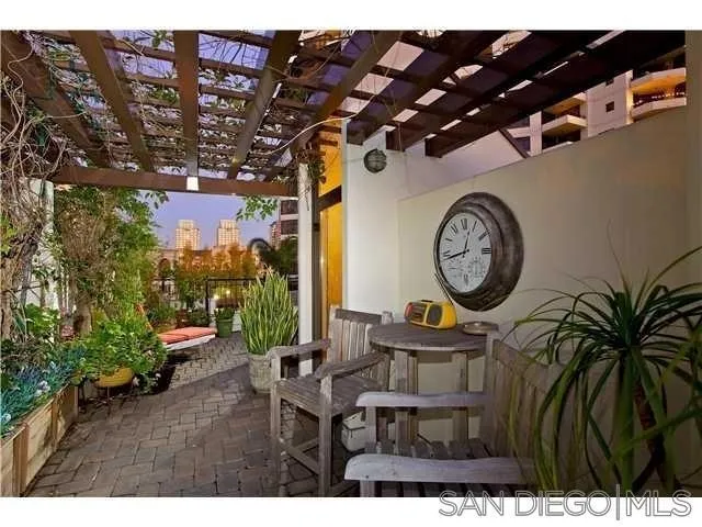 700 W Harbor Dr. #TH 744 San Diego, CA 92101