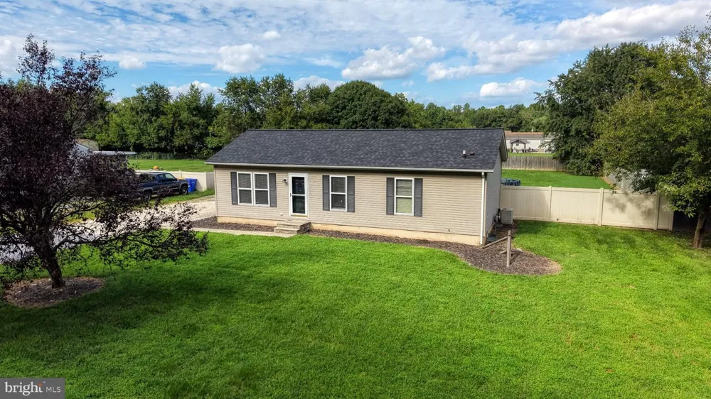 1979 ANDREWS LAKE ROAD Felton, DE 19943