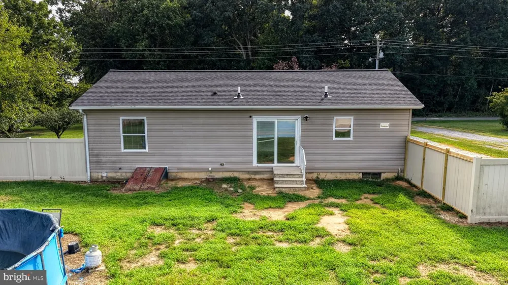 1979 ANDREWS LAKE ROAD Felton, DE 19943