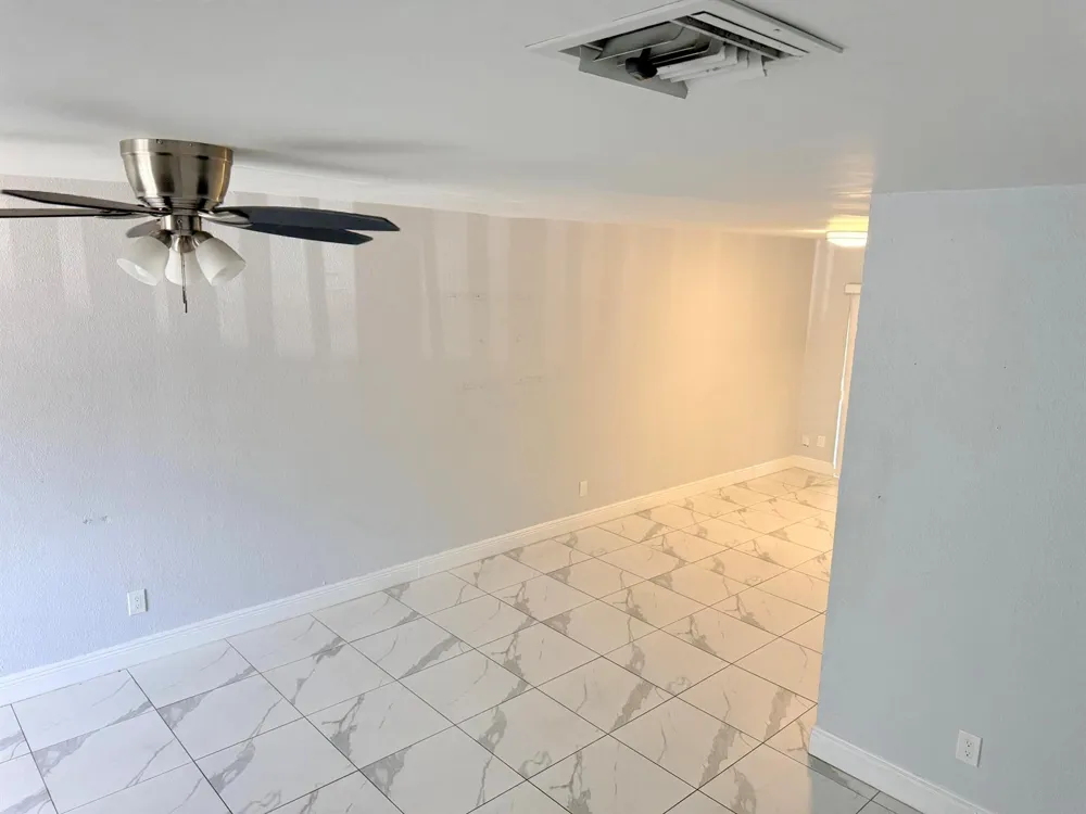 1104 RIVERSIDE DRIVE 