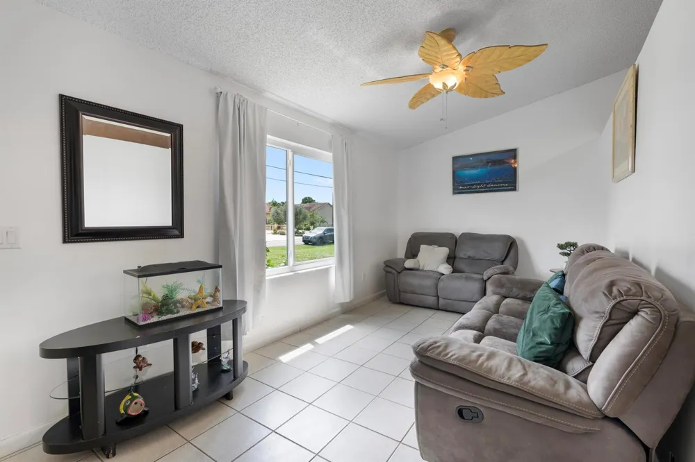 565 SW CHERRYHILL ROAD Port St. Lucie, FL 34953