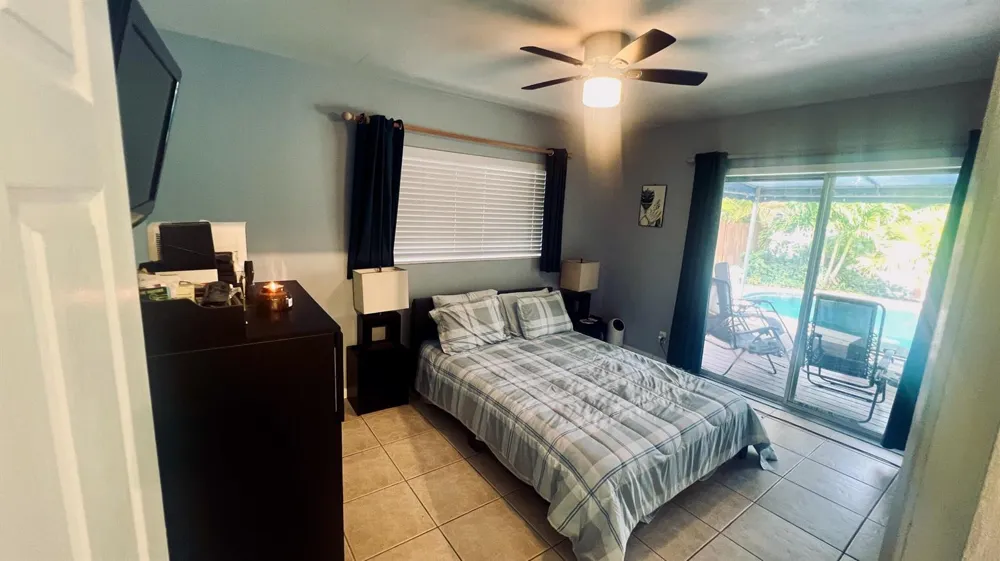 2041 SW 23RD AVENUE Fort Lauderdale, FL 33312