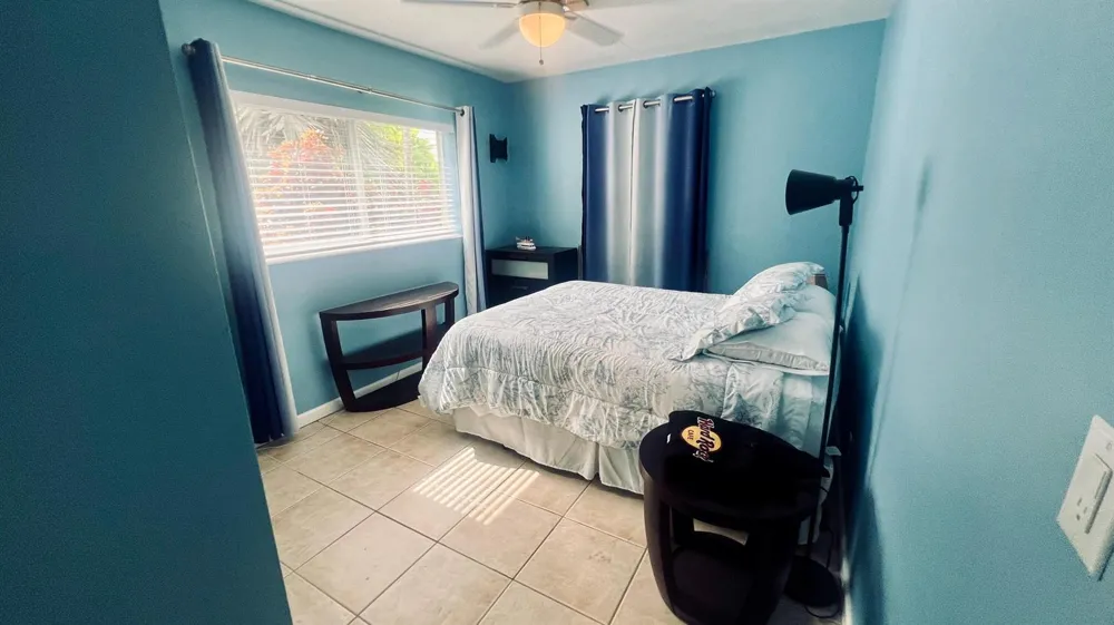 2041 SW 23RD AVENUE Fort Lauderdale, FL 33312