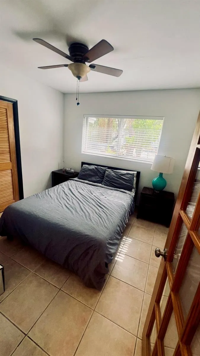 2041 SW 23RD AVENUE Fort Lauderdale, FL 33312