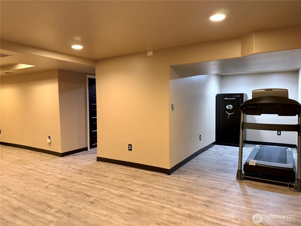 210 W 4th Avenue Odessa, WA 99159