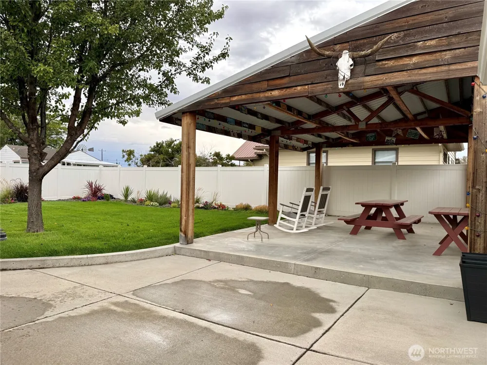 210 W 4th Avenue Odessa, WA 99159