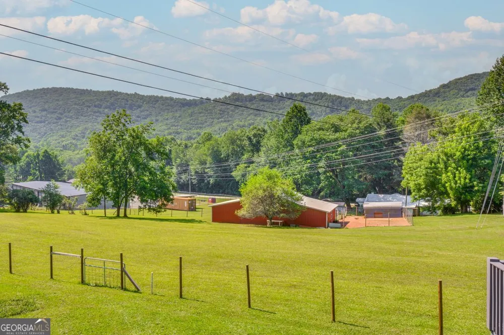 1100 Rova WAY Hiawassee, GA 30546