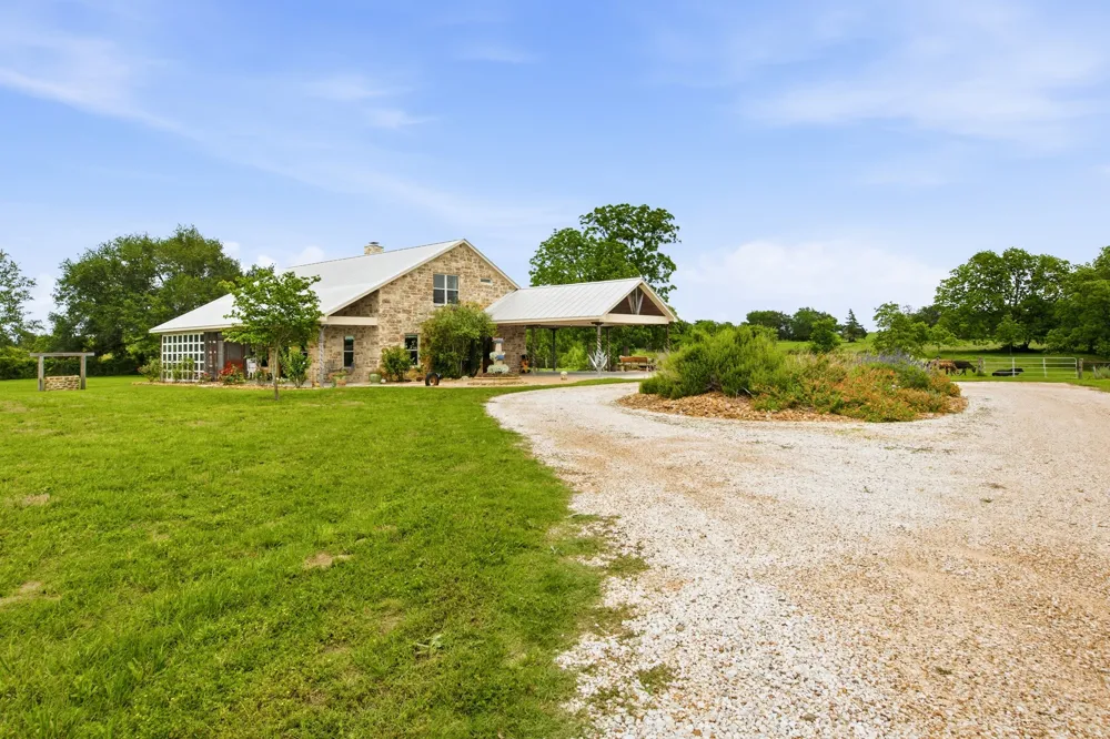 Berger Road Schulenburg, TX 78956