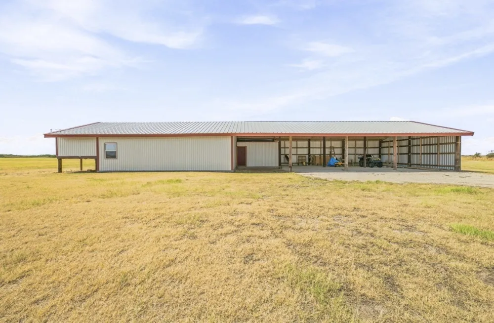 323 Slaughter Megargel, TX 76370
