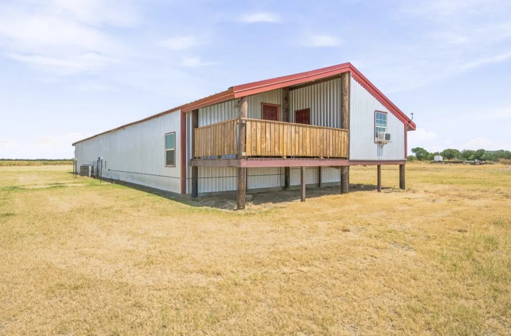 323 Slaughter Megargel, TX 76370
