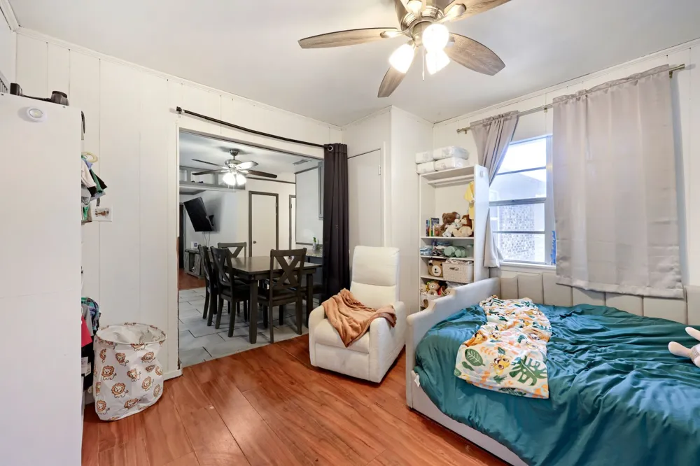 2305 Arcady Lane Lancaster, TX 75134