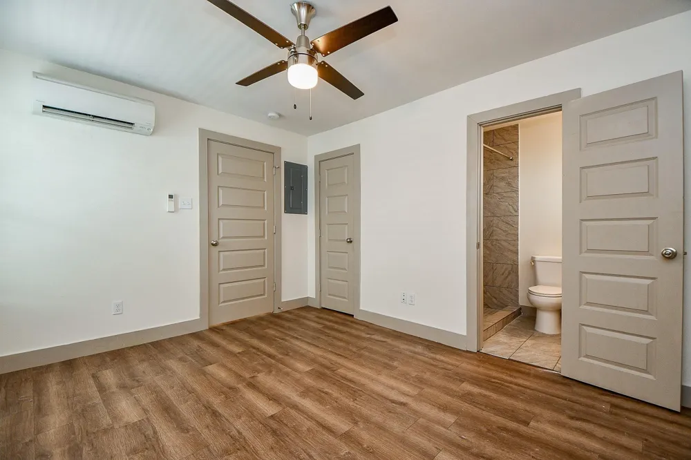 1009 Enid Street #3 Houston, TX 77009