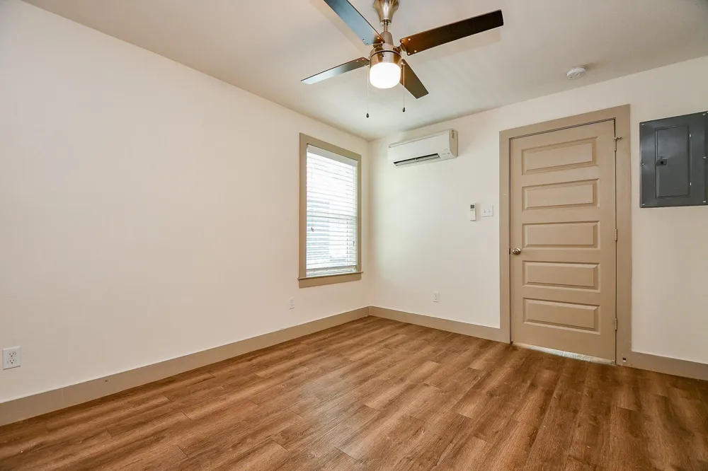 1009 Enid Street #3 Houston, TX 77009