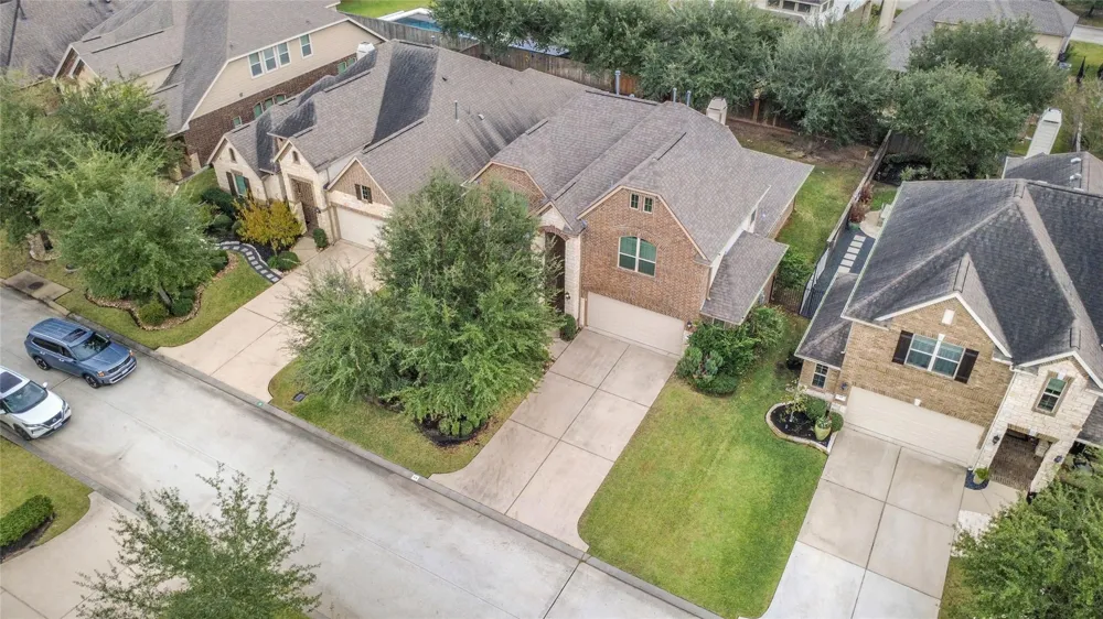 14 S Estherwood Place The Woodlands, TX 77354