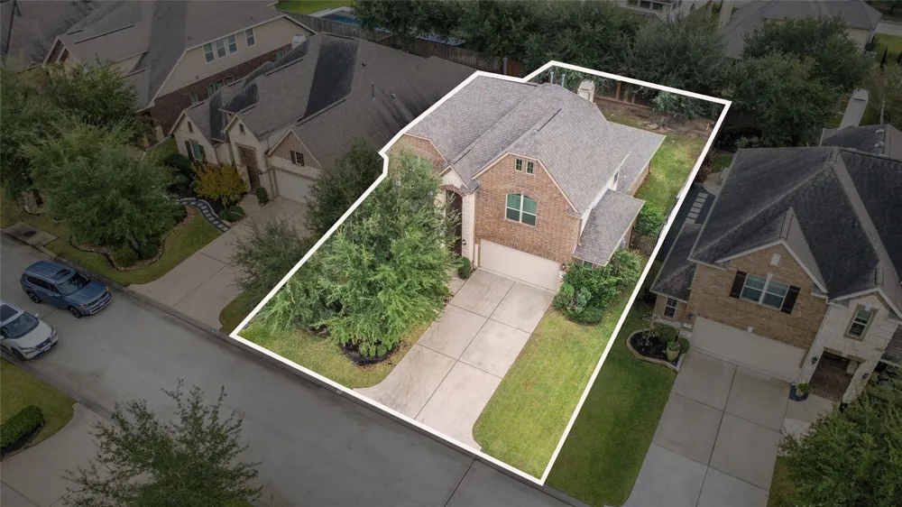 14 S Estherwood Place The Woodlands, TX 77354