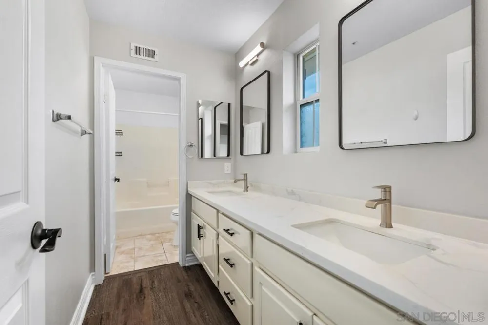 2201 Orange Grove Place Escondido, CA 92027
