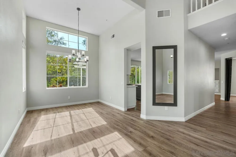 2201 Orange Grove Place Escondido, CA 92027