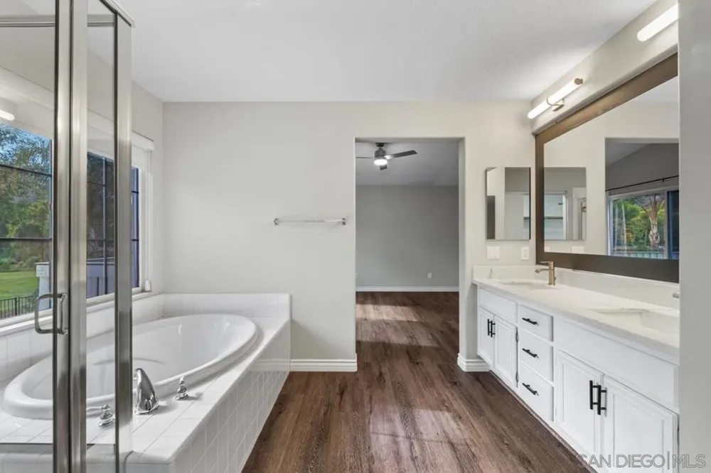 2201 Orange Grove Place Escondido, CA 92027