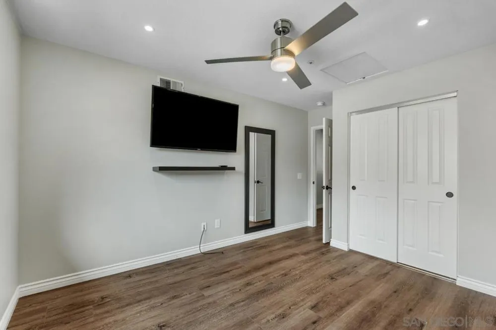 2201 Orange Grove Place Escondido, CA 92027