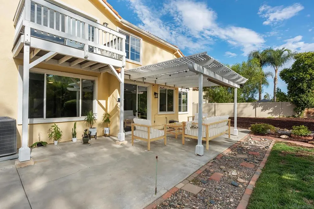 2201 Orange Grove Place Escondido, CA 92027