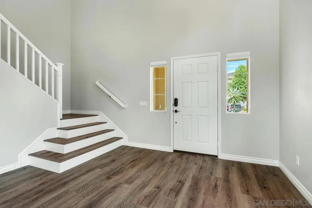 2201 Orange Grove Place Escondido, CA 92027