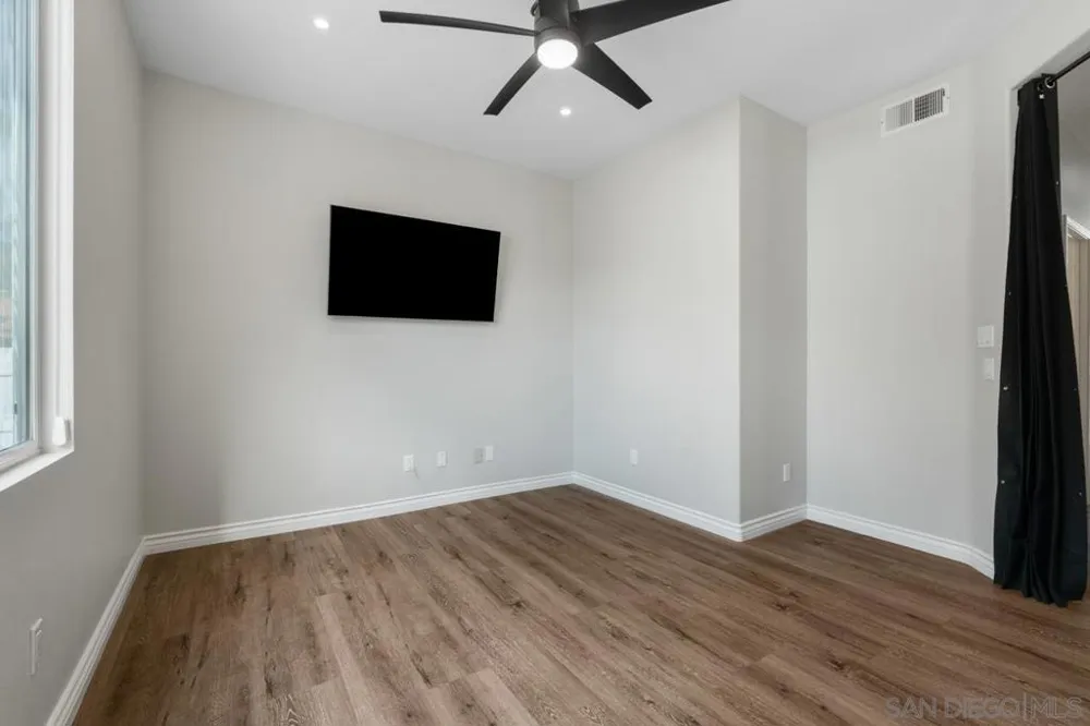 2201 Orange Grove Place Escondido, CA 92027