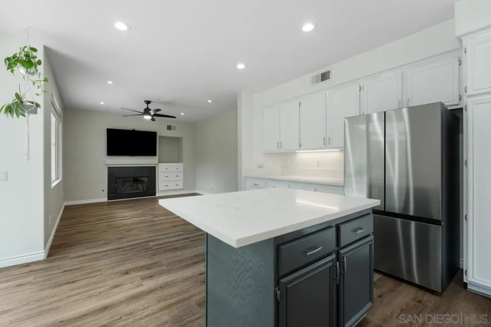 2201 Orange Grove Place Escondido, CA 92027