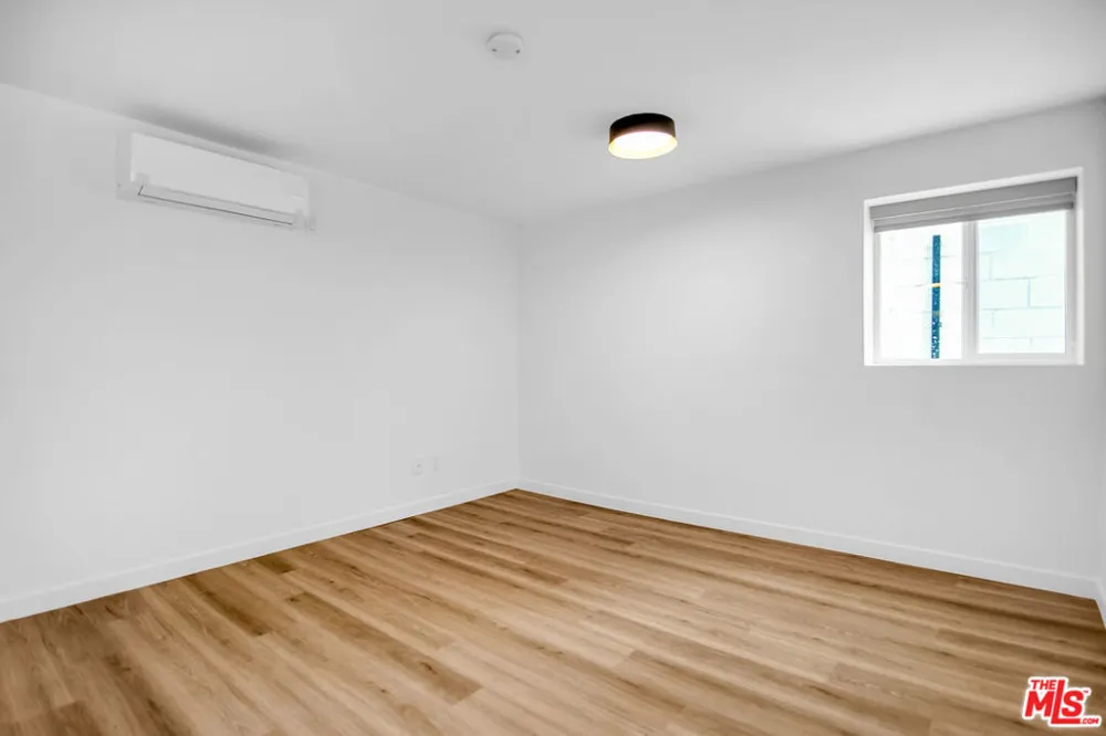 1021 Genesee Avenue #11 West Hollywood, CA 90046