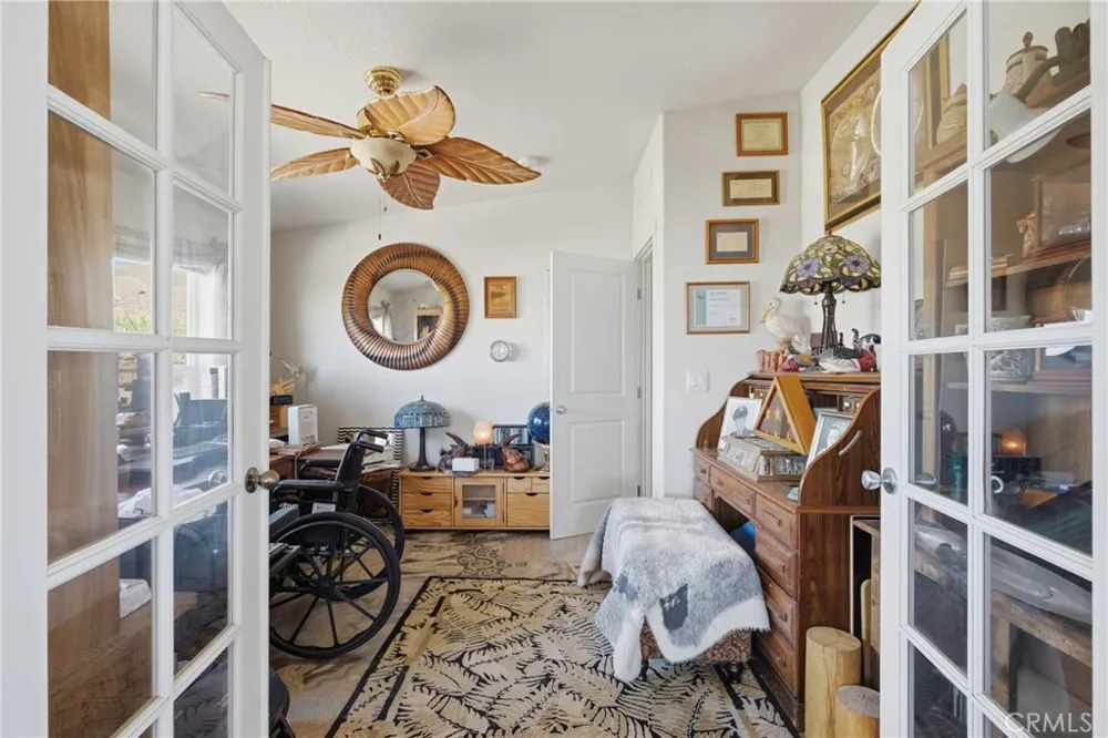 3743 Brooks Weldon, CA 93283