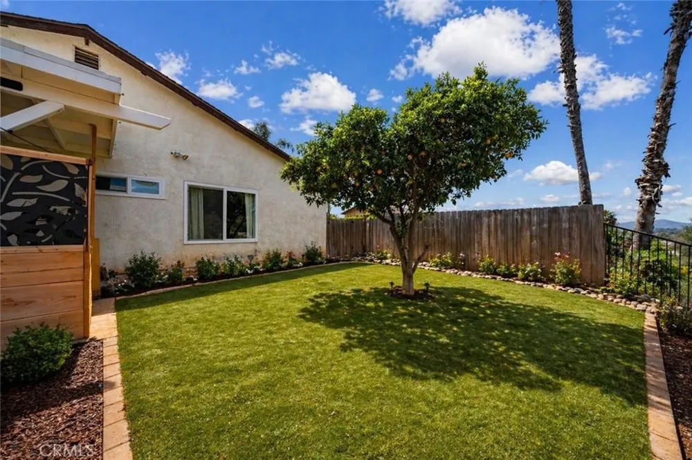 1458 Kent Escondido, CA 92027
