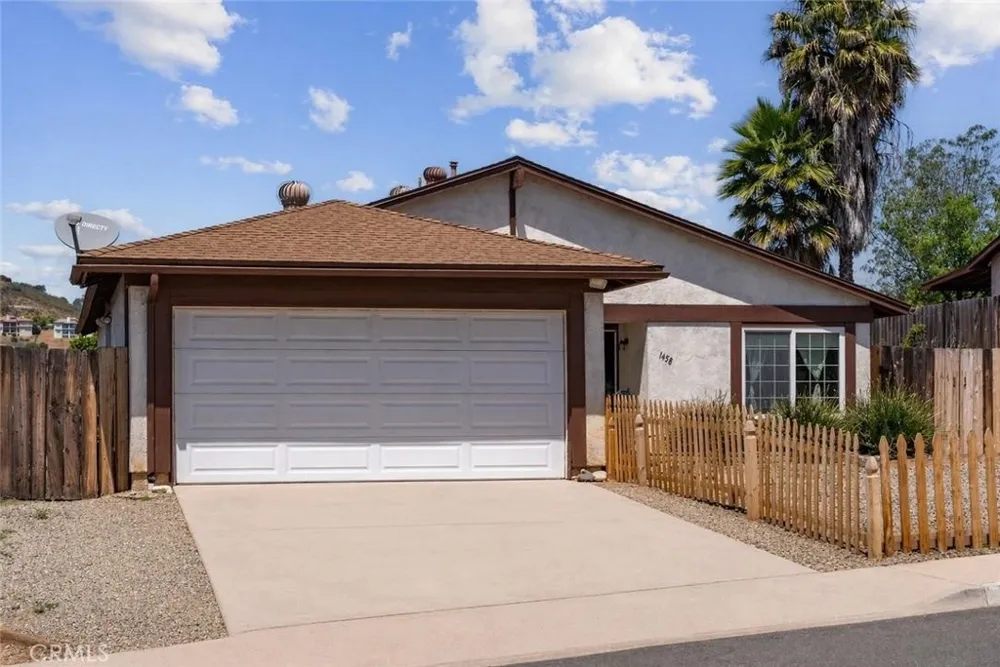 1458 Kent Escondido, CA 92027
