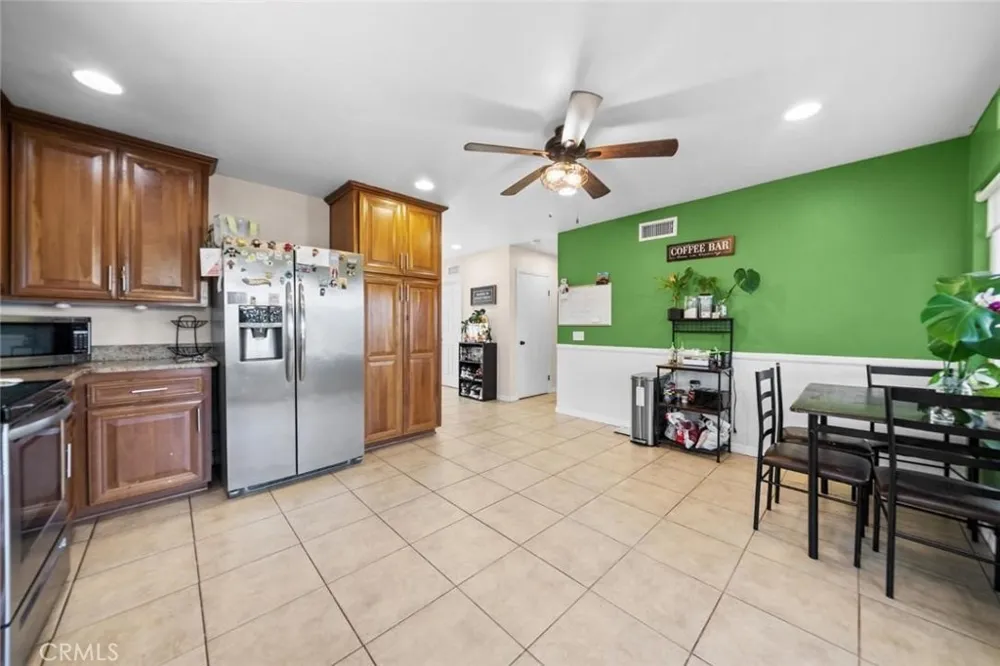 1458 Kent Escondido, CA 92027