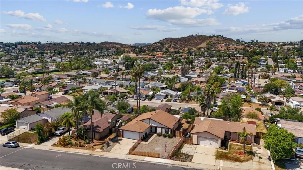 1458 Kent Escondido, CA 92027