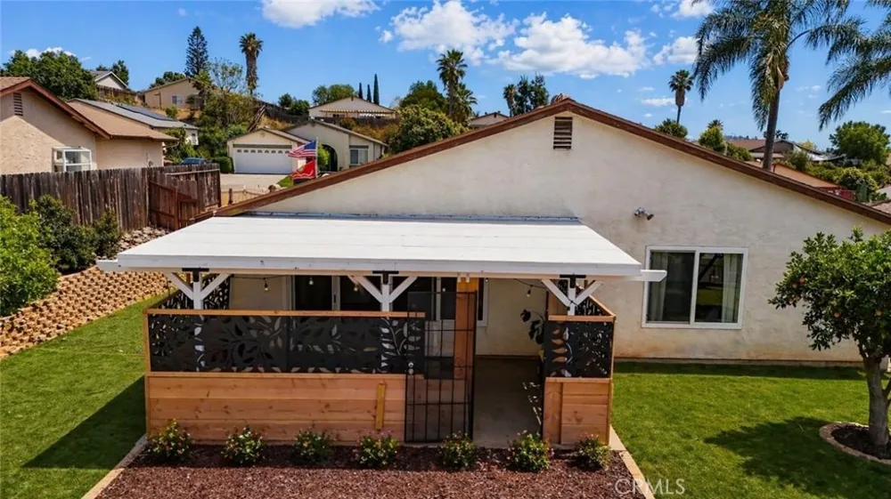 1458 Kent Escondido, CA 92027