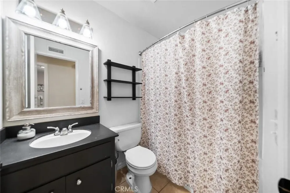 1458 Kent Escondido, CA 92027