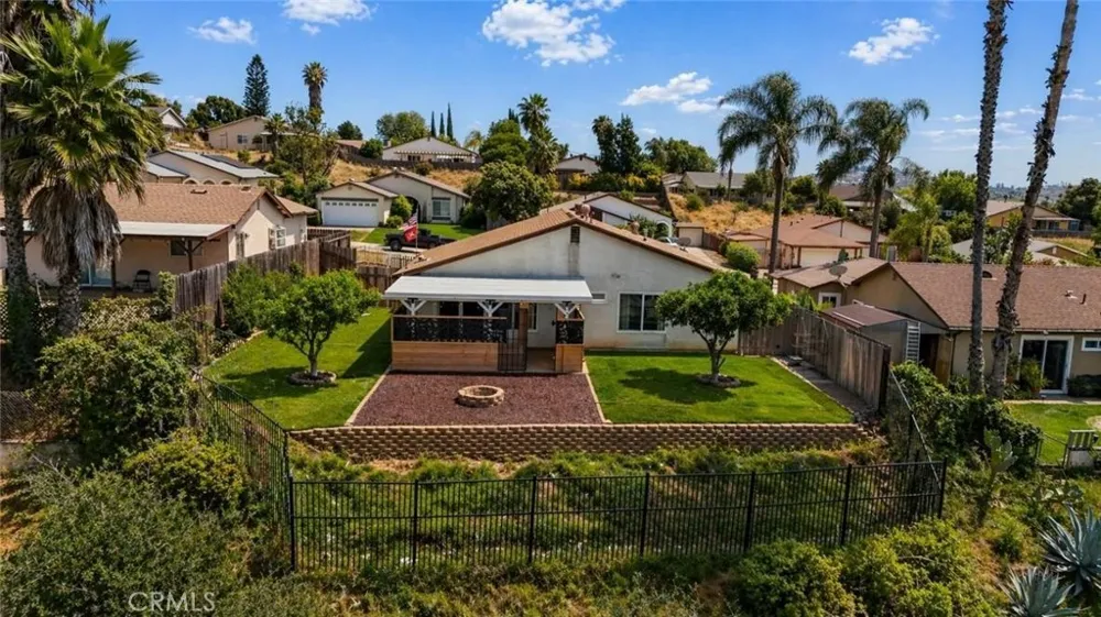 1458 Kent Escondido, CA 92027