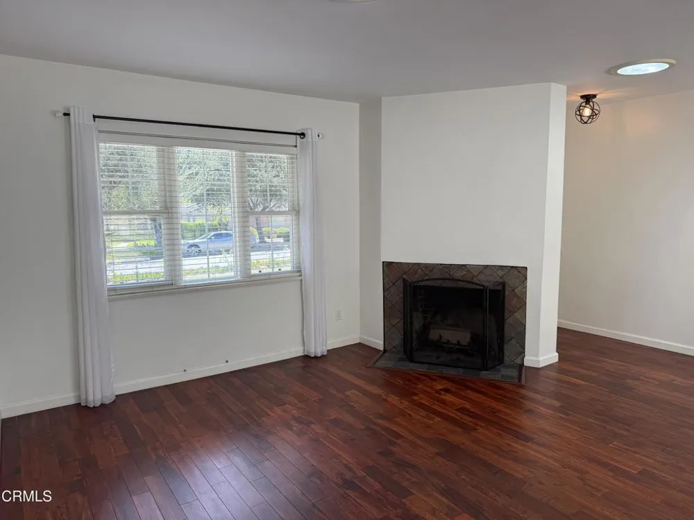 2387 Glen Canyon Road Altadena, CA 91001