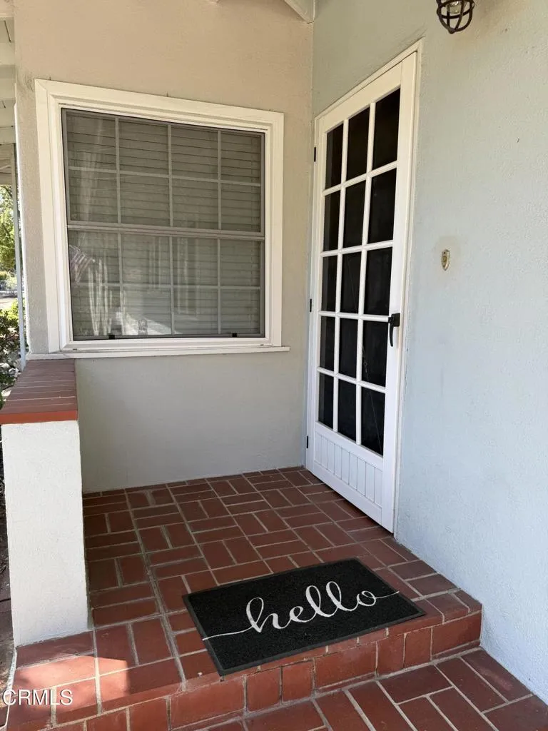 2387 Glen Canyon Road Altadena, CA 91001