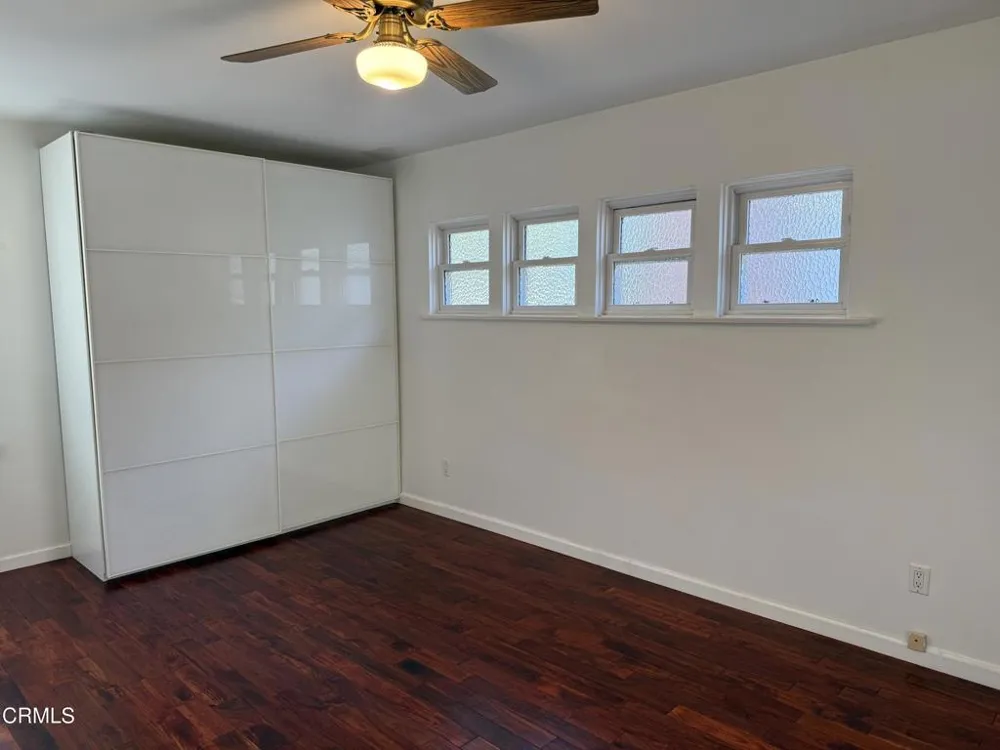 2387 Glen Canyon Road Altadena, CA 91001