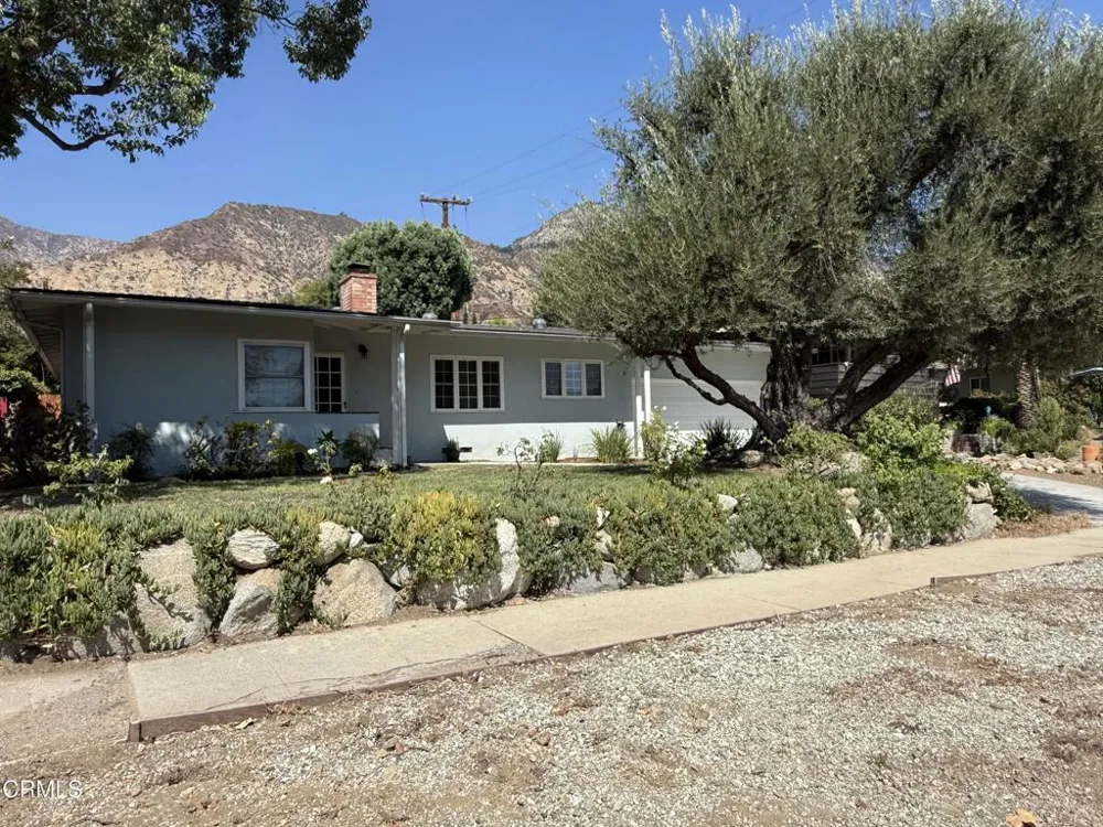 2387 Glen Canyon Road Altadena, CA 91001