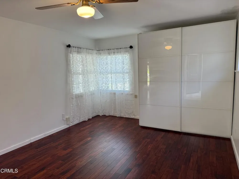 2387 Glen Canyon Road Altadena, CA 91001