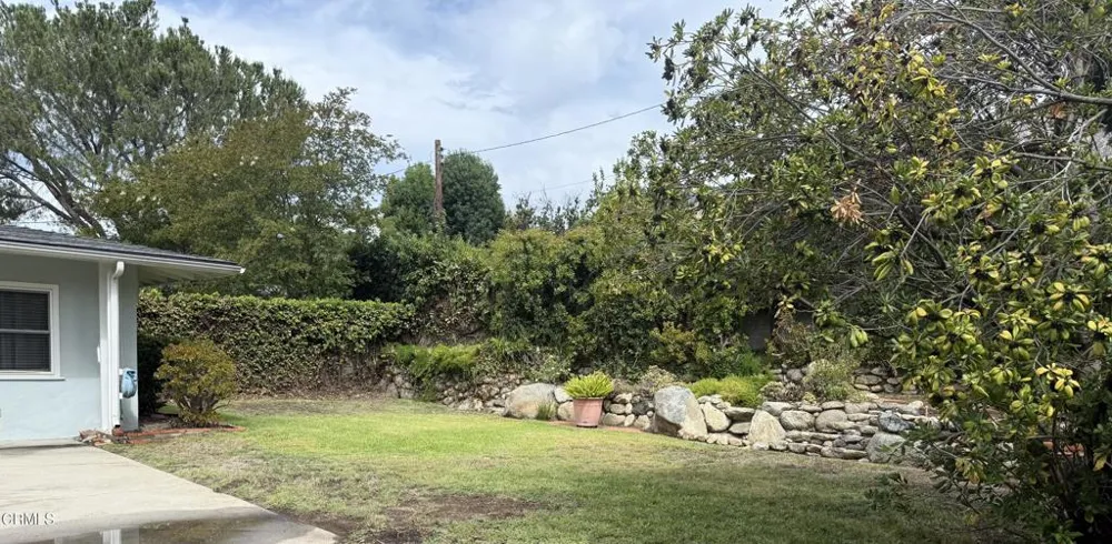 2387 Glen Canyon Road Altadena, CA 91001