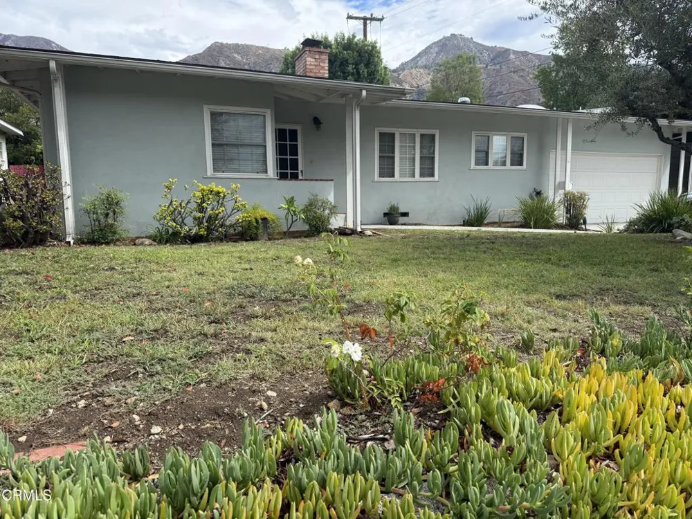 2387 Glen Canyon Road Altadena, CA 91001