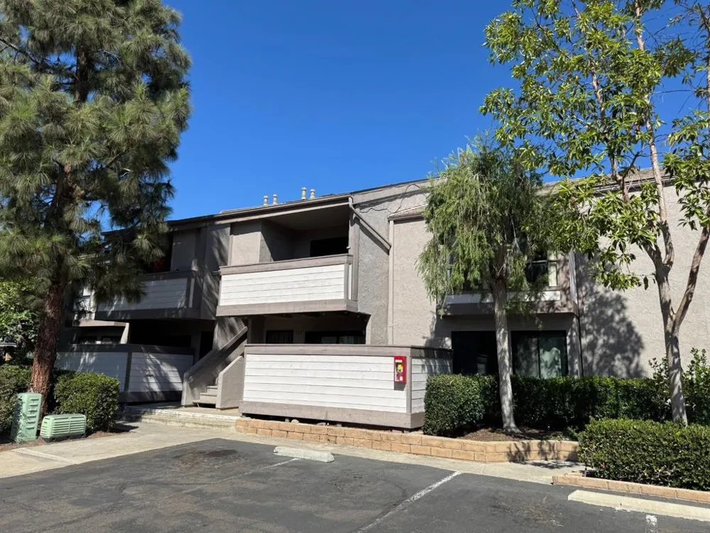 9189 Village Glen Dr #252 San Diego, CA 92123