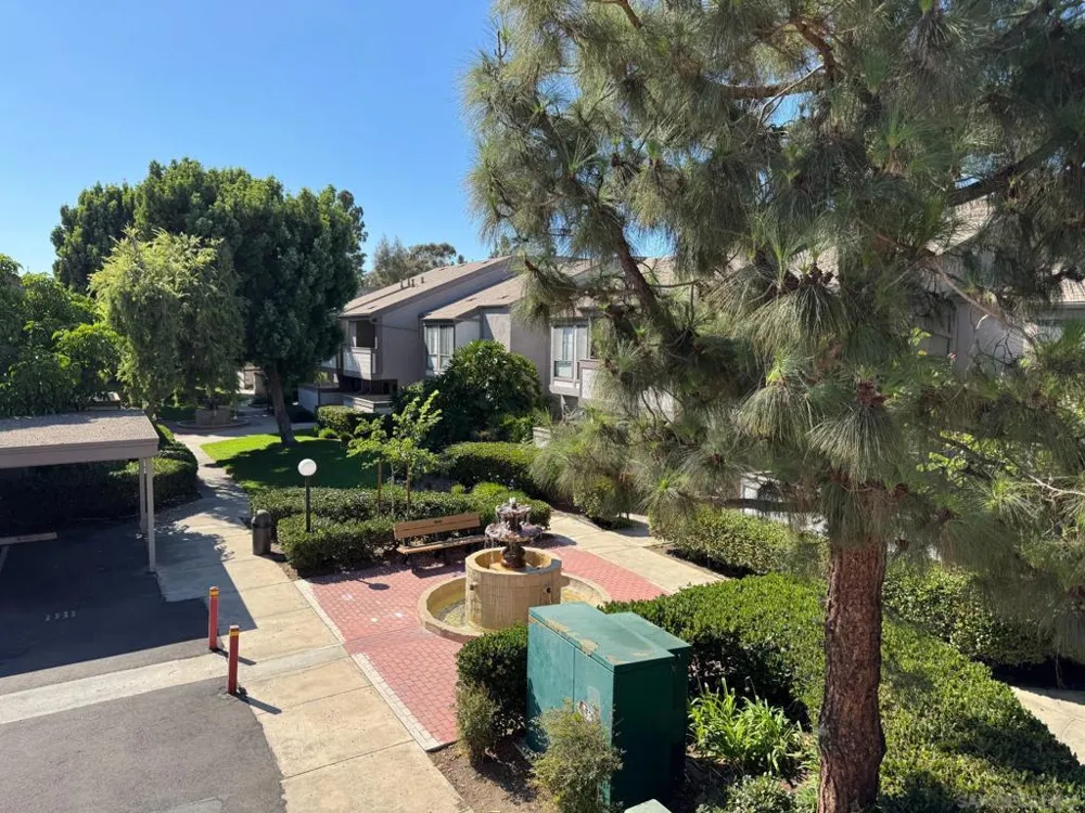 9189 Village Glen Dr #252 San Diego, CA 92123