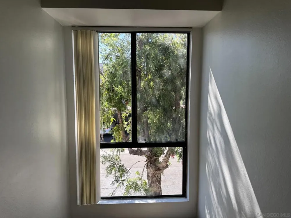 9189 Village Glen Dr #252 San Diego, CA 92123