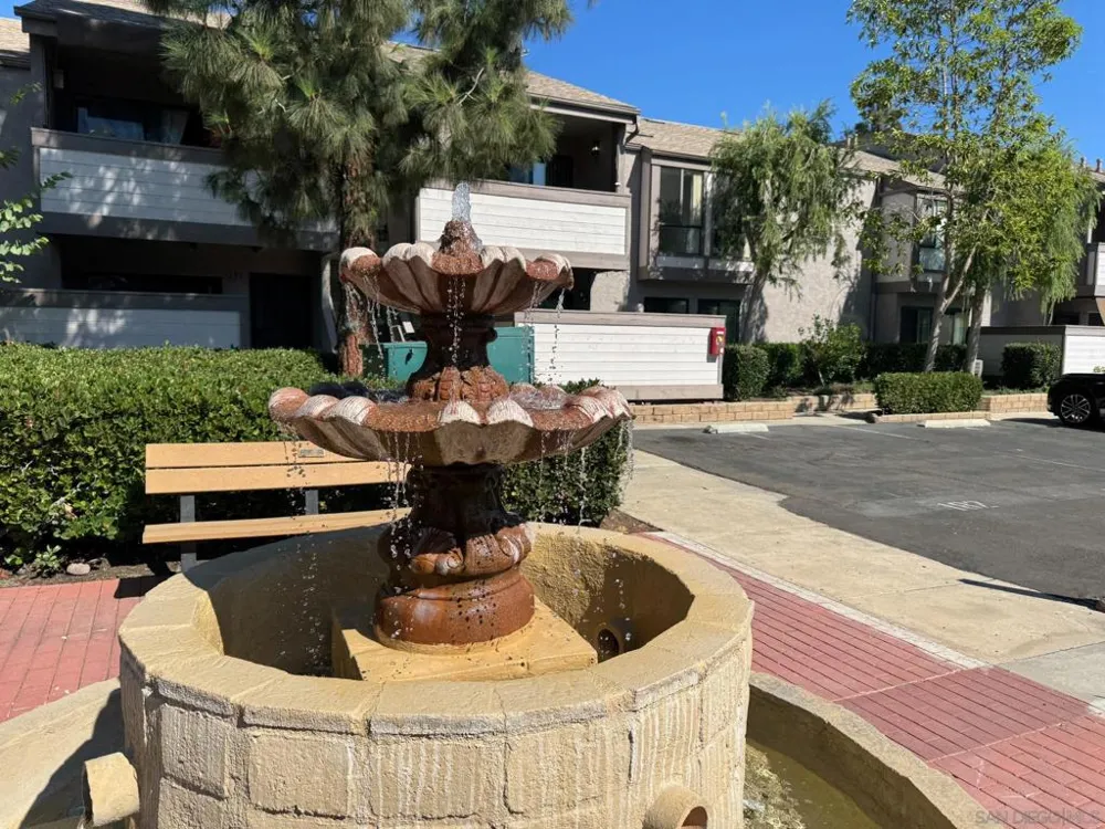 9189 Village Glen Dr #252 San Diego, CA 92123